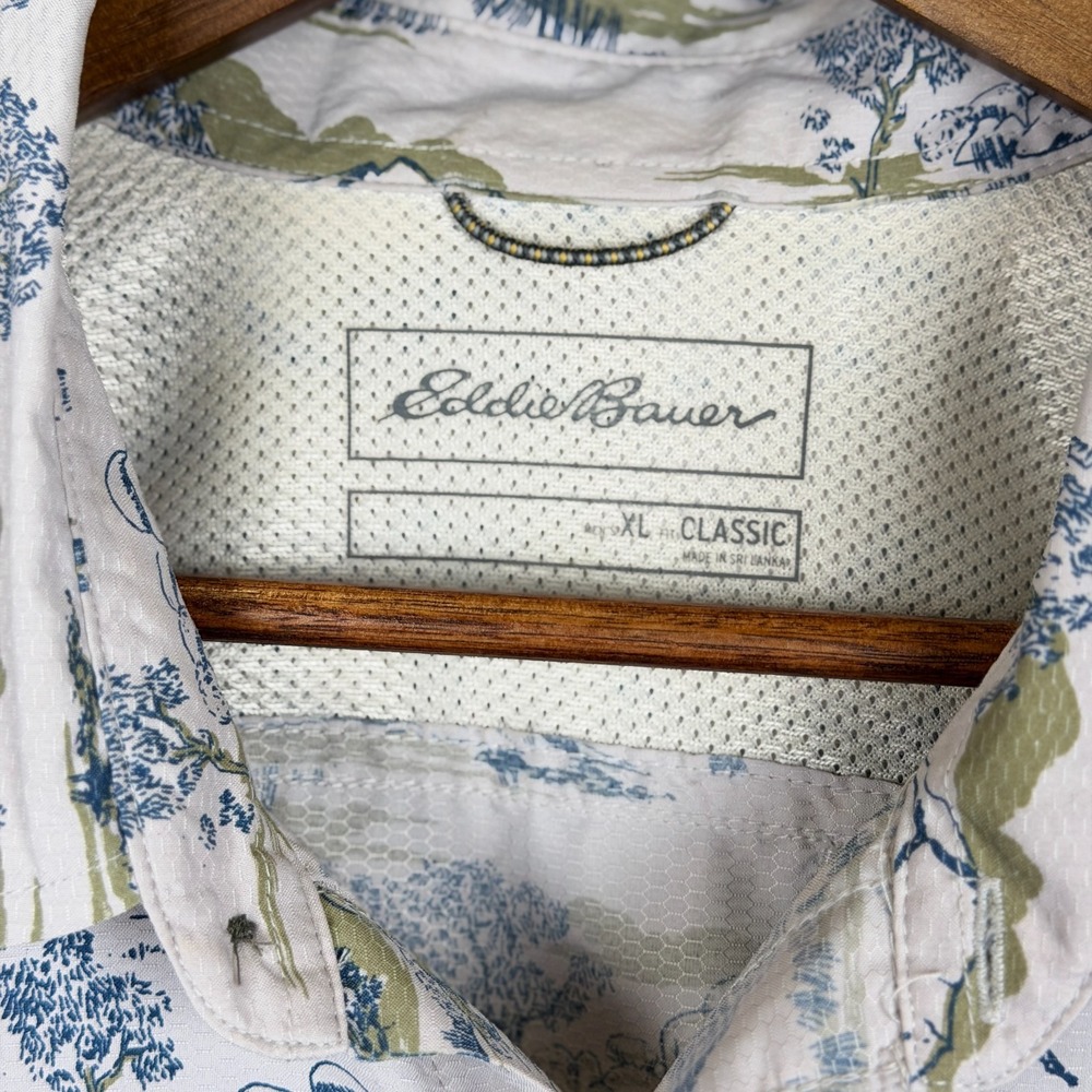 Eddie Bauer Shirt Men XL White Landscape Nature Graphic Mesh Back Hiking Camp - Picture 4 of 14